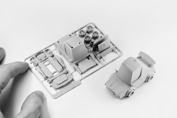 Tooned Nissan Skyline Kit Card